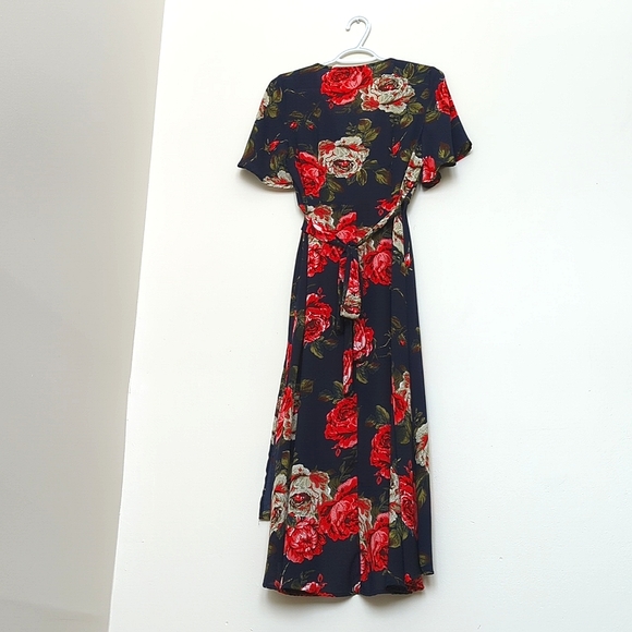 Forever 21 | Navy Wrap Dress with Red Florals - Picture 7 of 7